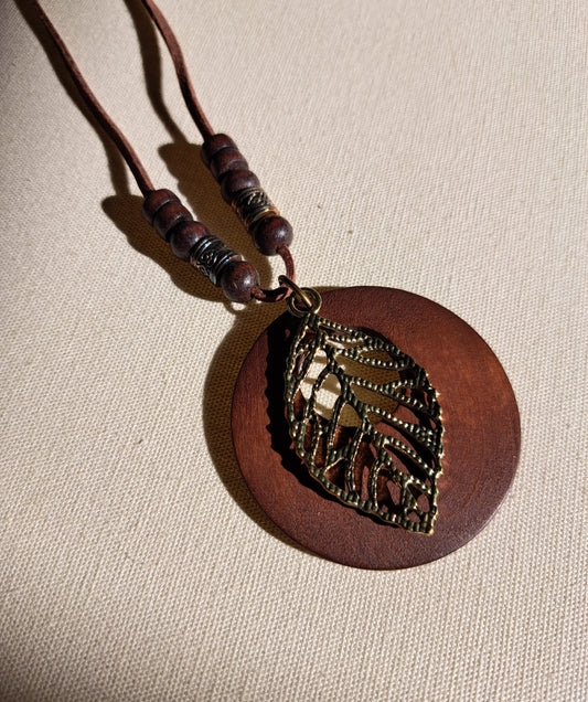 Oak Wooded Necklace